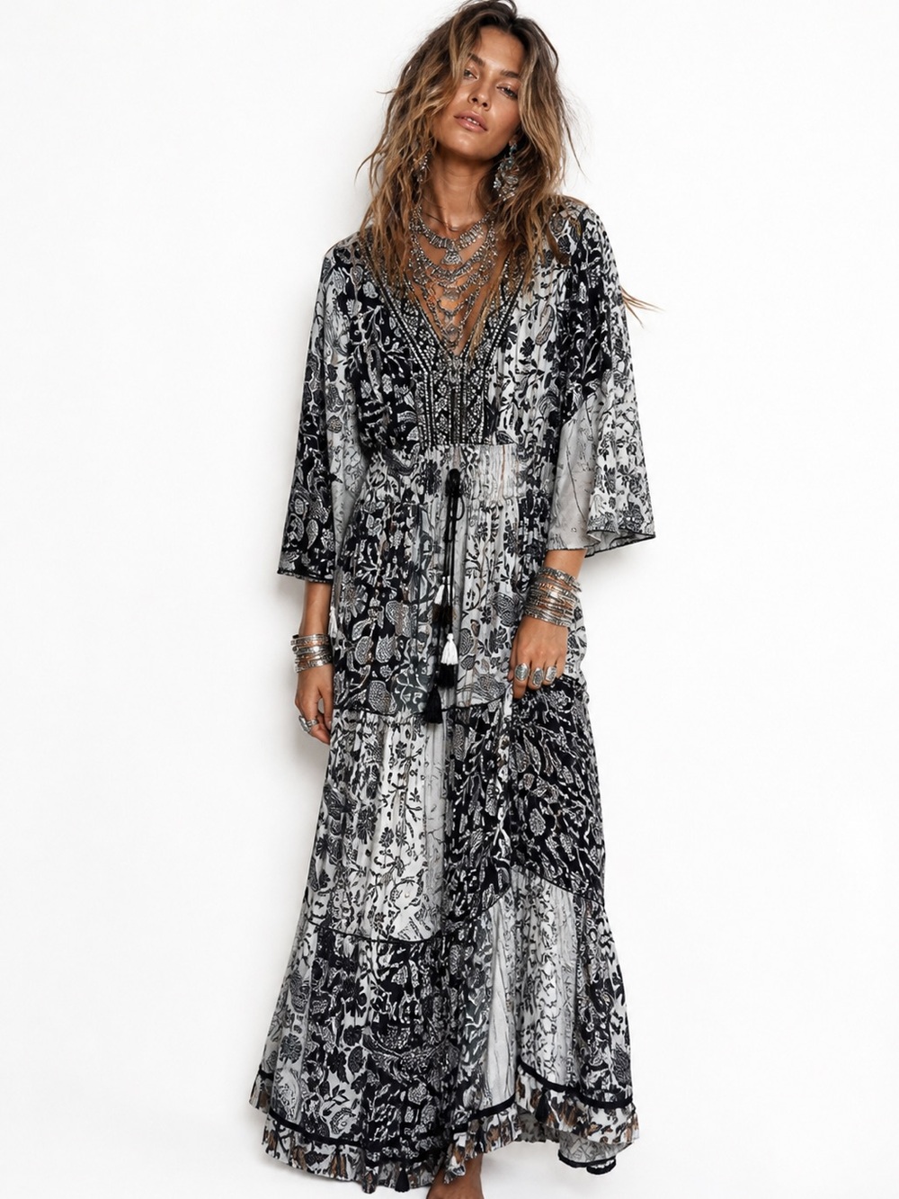 Me 2 Magic Elegant Bohemian Floral Paisley Women's Sequined Maxi Dress
